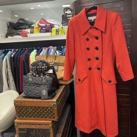 manteau rouge yves saint laurent|st laurent boutique.